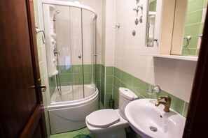 Bathroom - Vila Elkom Apartment 5 (Ulcinj)
