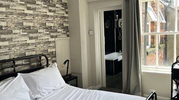 Tabla de planchar con plancha