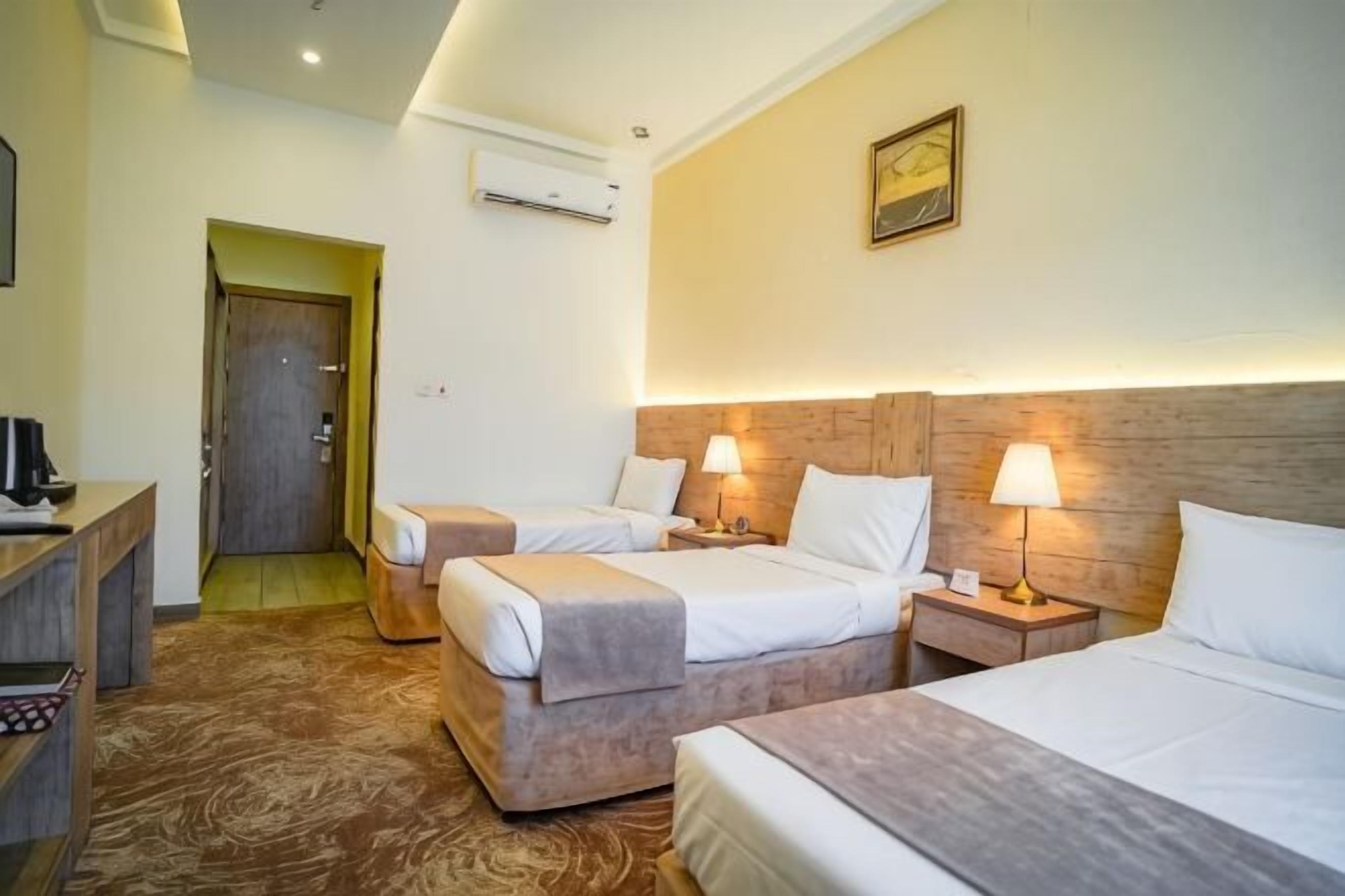 In-room safe, iron/ironing board, free WiFi