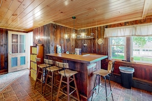 Interior - Classic country retreat with a game room, bar, expansive outdoor space, & grill (Penn Yan)