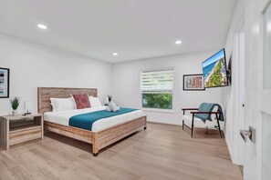 2 chambres, fer et planche à repasser, accès au Wi-Fi (inclus)