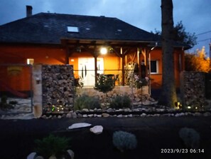 Exterior - Rózsavendégház a Bakony -szívében! (Zirc)