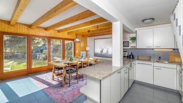 Chalet (4 Bedrooms) | Floor plan