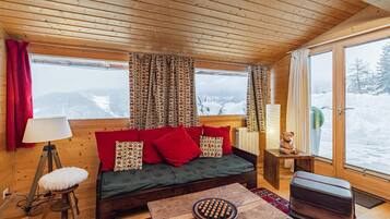 Chalet (3 Bedrooms) | Denah