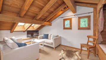 Chalet (4 Bedrooms) | Floor plan