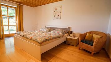 1 sovrum, resesÀng, wi-fi och sÀngklÀder