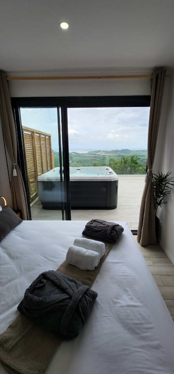 1 bedroom, iron/ironing board, travel crib, free WiFi