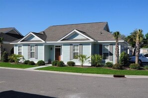 Exterior - St. James Three Bedroom House (North Myrtle Beach)