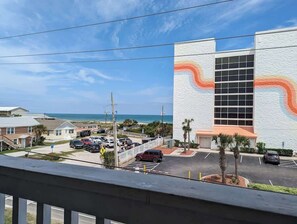 Property grounds - Ocean Therapy (Carolina Beach)
