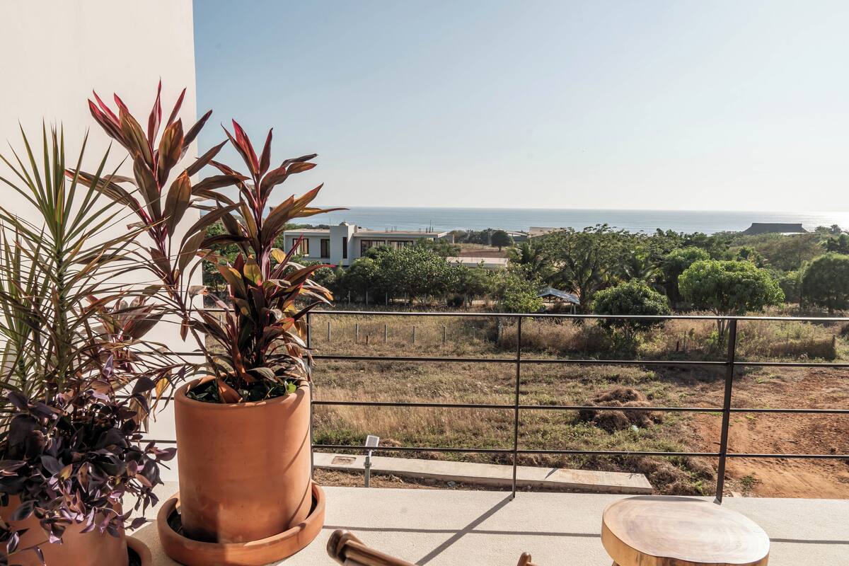 Appartement Deluxe, 2 chambres, cuisine, vue sur l’océan | Aire de séjour | Téléviseur à écran plat