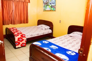 Basic Double Room - Hotel Savoy 1 (Guayaquil)
