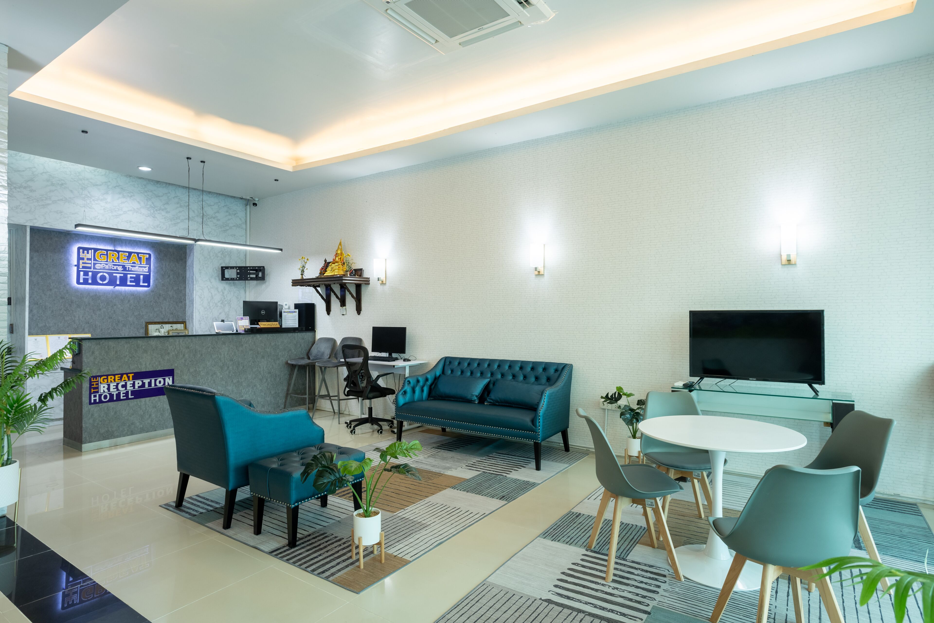 Quầy tiếp tân