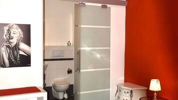 Deluxe-Zimmer | 1 Schlafzimmer, hochwertige Bettwaren, Daunenbettdecken