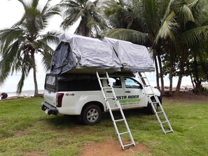 Property grounds - Costa Rider Campervan Family (San José)