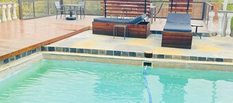 Full Moon Guest House