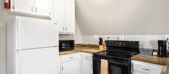 Tigers Refuge:Apt B 1br, 1ba 10 min from Clemson University