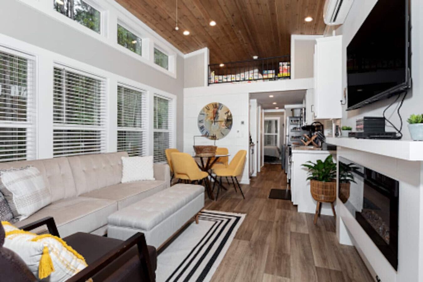 TV, fireplace, DVD player