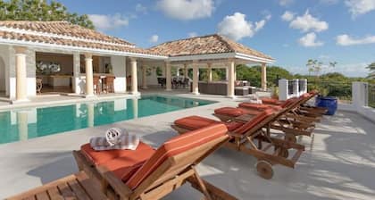 Luxury 5 Bedroom Villa