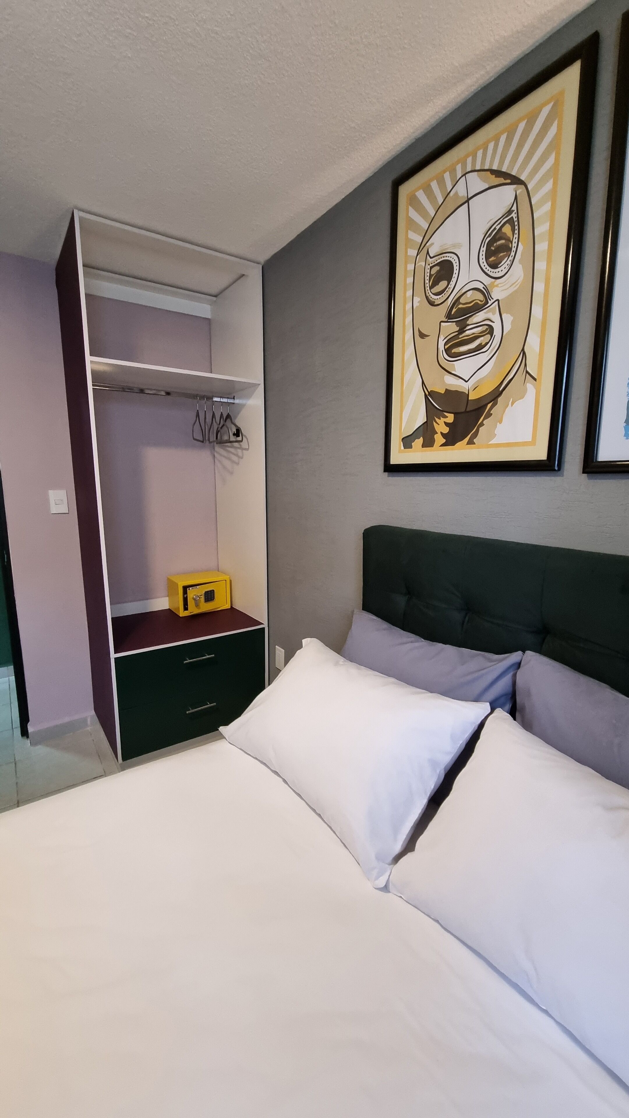 2 habitaciones y caja de seguridad en la habitación 