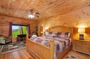 4 bedrooms, WiFi, bed sheets - Secluded mountain privacy (Whittier)