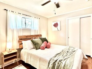 3 habitaciones, escritorio, cuna de viaje y wifi gratis 