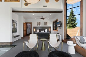 4 Schlafzimmer, Bügeleisen/Bügelbrett, WLAN, Bettwäsche