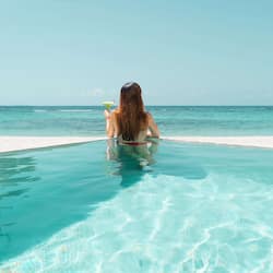 2 outdoor pools, free pool cabanas, pool umbrellas
