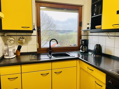 Gemütlicher Bungalow in Ruhiger Lage mit Traumhafter Aussicht für 2-6 Personen