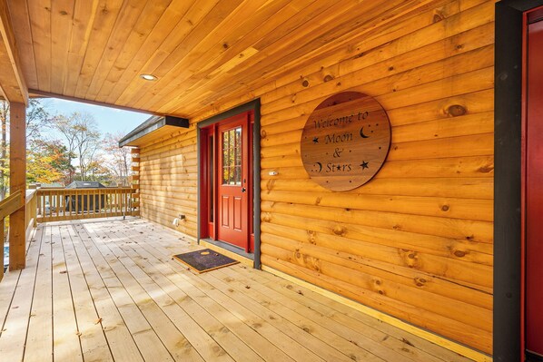 House (5 Bedrooms) | Property amenity