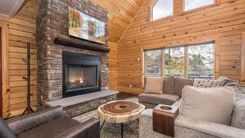 House (5 Bedrooms) | Property amenity