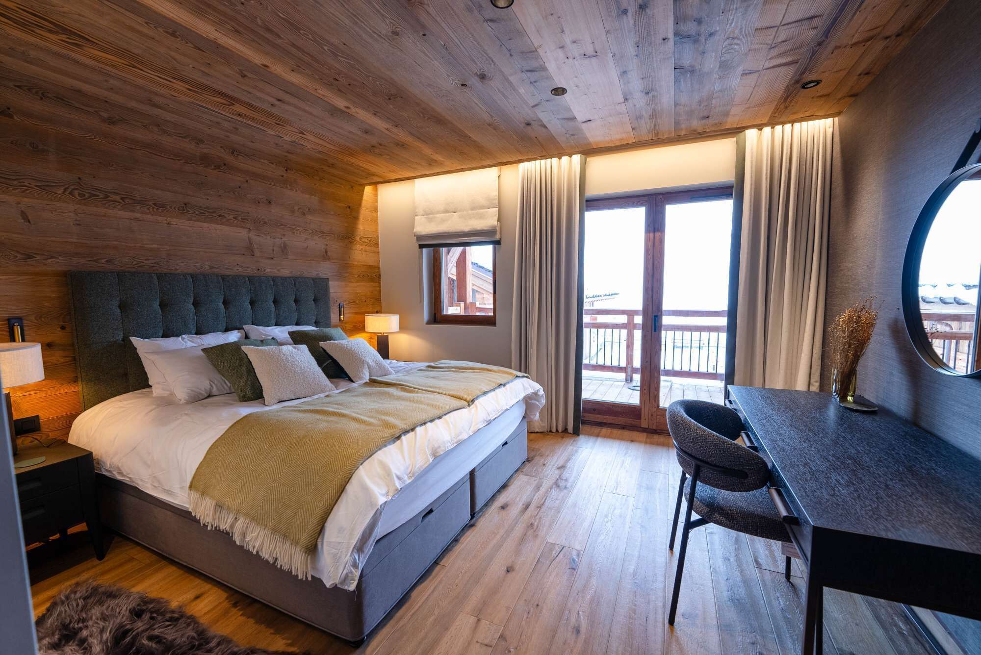 6 bedrooms