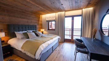 6 bedrooms