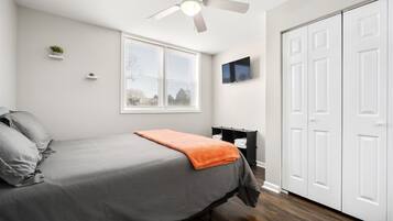 1 chambre, fer et planche à repasser, Wi-Fi gratuit, draps fournis