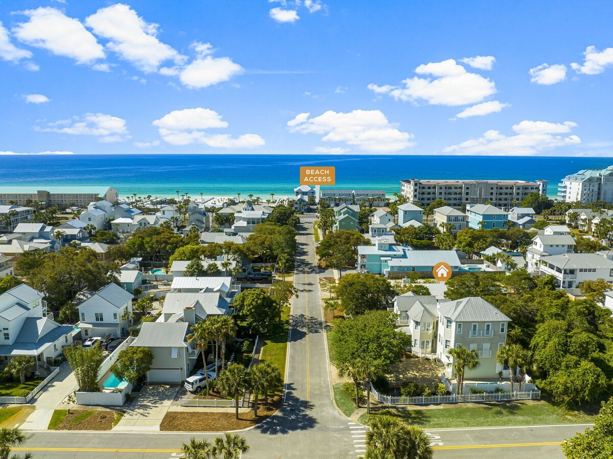 Photo 4 of Private Pool-Hot Tub - Free Golf Cart - Block to Beach - GameRoom - Rooftop Deck