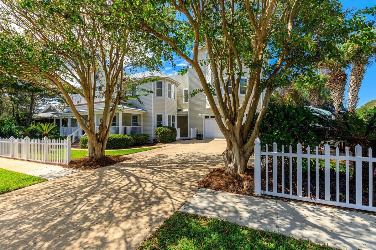 Photo 54 of Private Pool-Hot Tub - Free Golf Cart - Block to Beach - GameRoom - Rooftop Deck