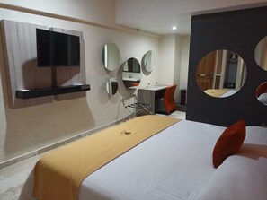 华丽客房 | 客房内保险箱、遮光窗帘、免费 WiFi、床单