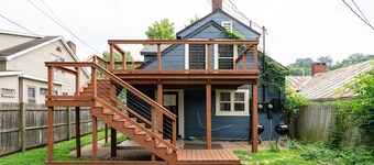 NEW Luxe Pet Friendly Free Parking Downtown