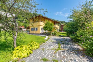 Property grounds - Casa Veligato 2, San Siro, Italy (San Siro)