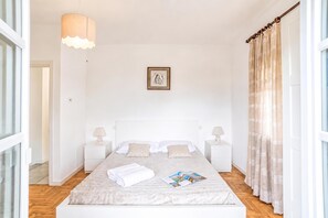 2 bedrooms, iron/ironing board, free WiFi, bed sheets - Casa Veligato 2, San Siro, Italy (San Siro)
