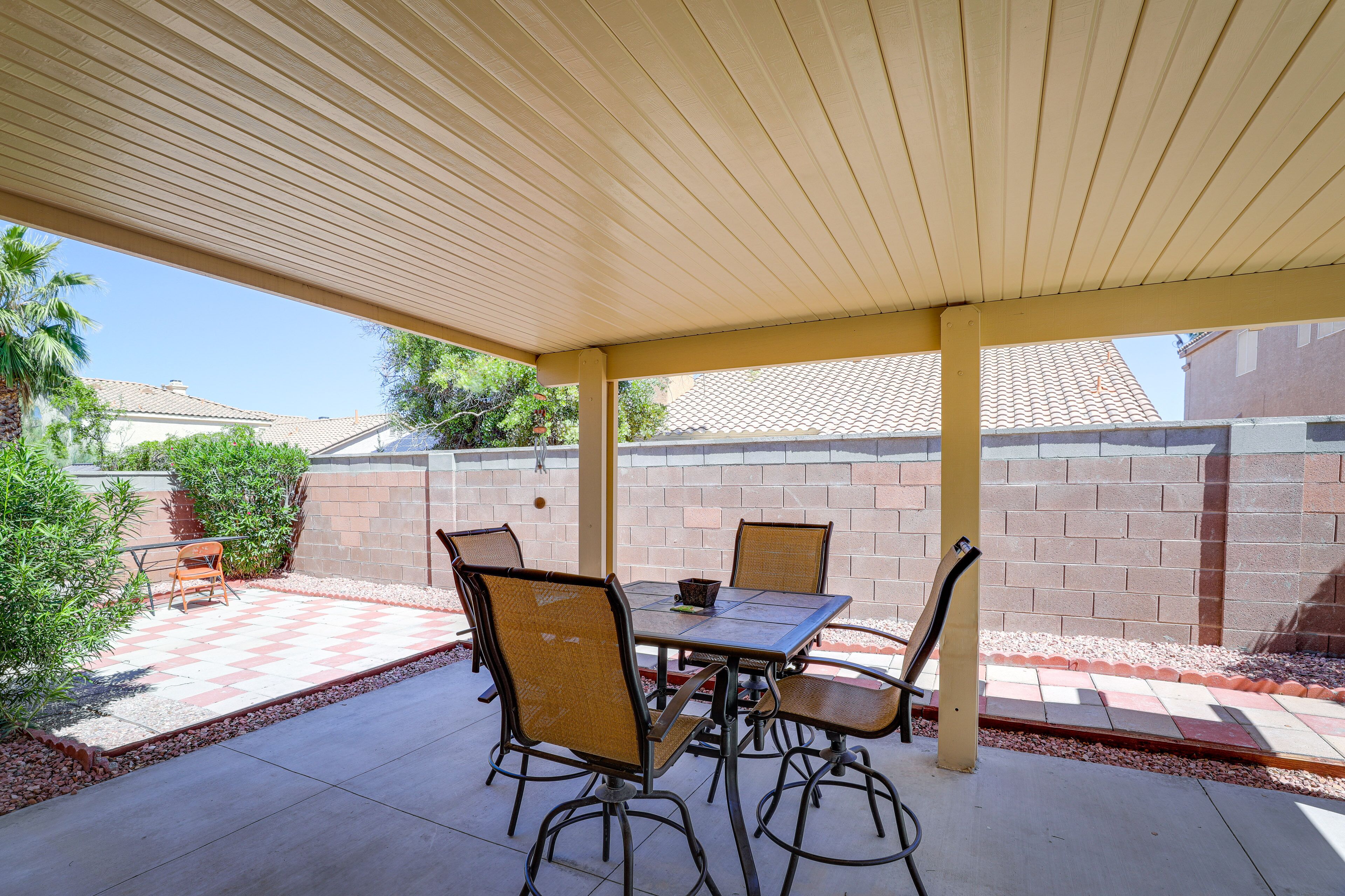 North Las Vegas Home ~ 5 Mi to Fremont St!