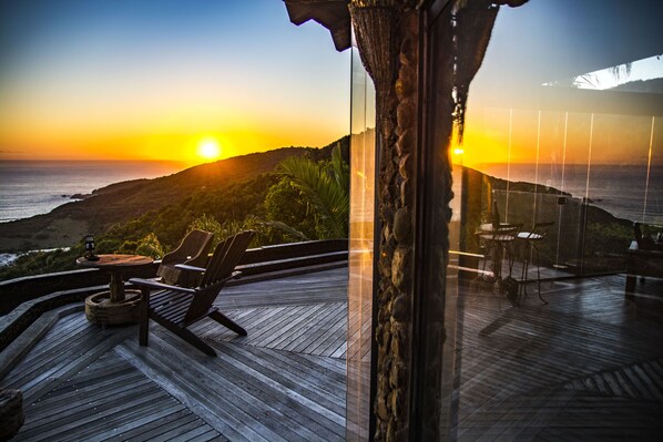 Télévision à écran plat