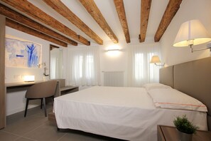 4 chambres, fer et planche Ă repasser, Wi-Fi gratuit