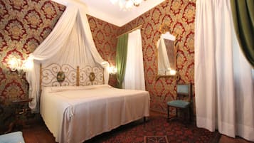 2 bedrooms, iron/ironing board, free WiFi