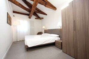 1 bedroom, iron/ironing board, free WiFi - Apt. Longhi (Residence Artisti) (Venecia)