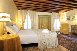 2 soverom, strykejern/-brett, wi-fi (inkludert) og sengetøy