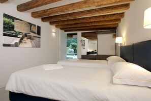 4 Schlafzimmer, Bügeleisen/Bügelbrett, kostenloses WLAN, Bettwäsche