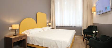 2 bedrooms, iron/ironing board, free WiFi