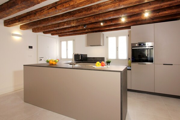 Fridge, microwave, oven, dishwasher