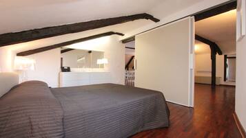 1 camera, ferro/asse da stiro, Wi-Fi gratuito, lenzuola