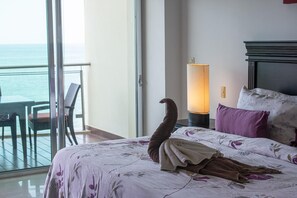 2 chambres, fer et planche à repasser, accès au Wi-Fi (inclus)